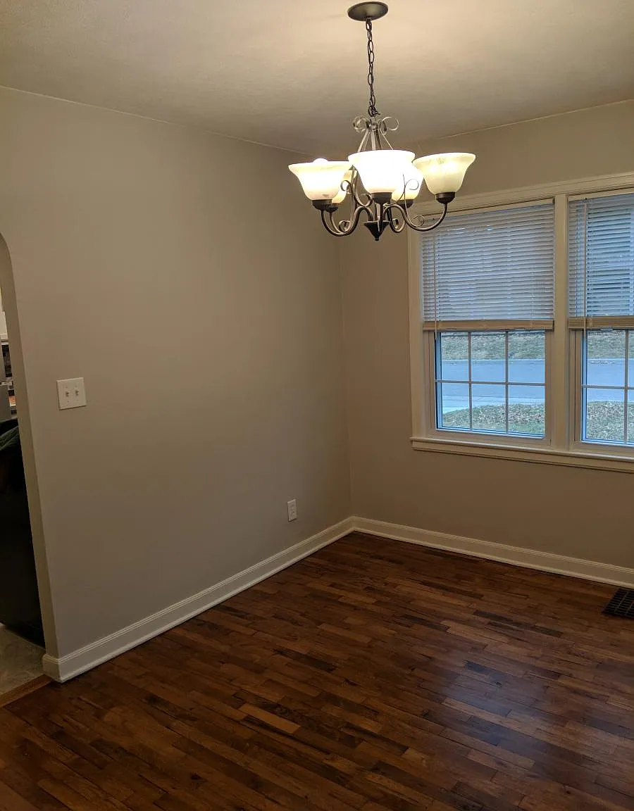 2 bed, 884 sqft, $1,925 — Photo 4