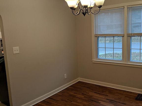 4th image of 4515 W 62nd St