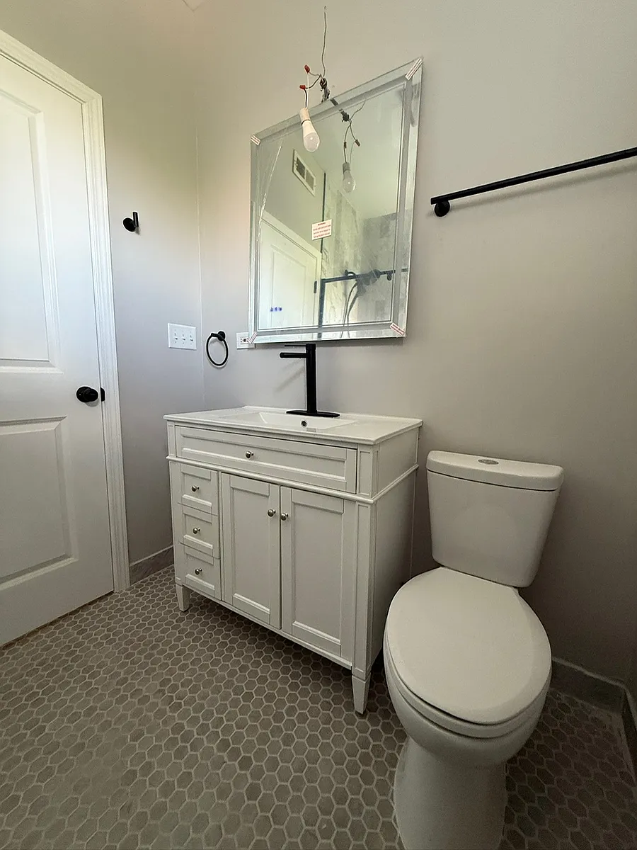 Master Bathroom - 6400 S Peoria St #3