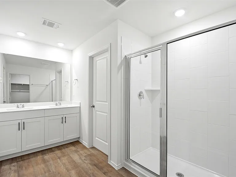 3014 Liams Tower Ln — Photo 10
