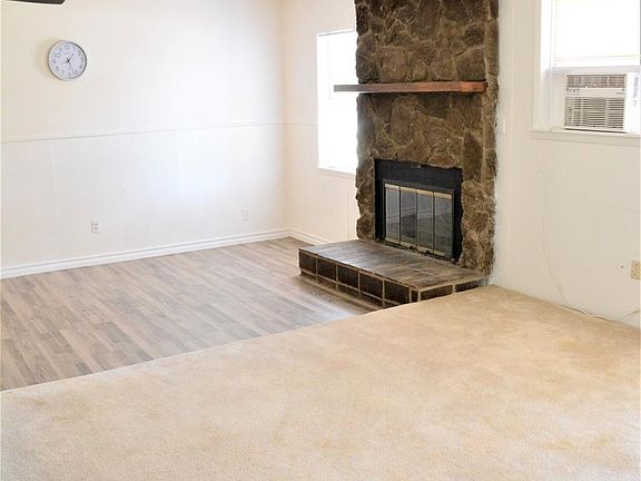 3rd image of 126 Flint Ave