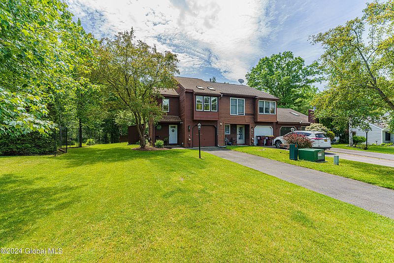 3rd image of 49 Westchester Drive