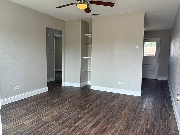 3212 W Kansas Ave — Photo 2