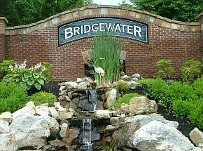 2nd image of 215 Bridgewater Ct