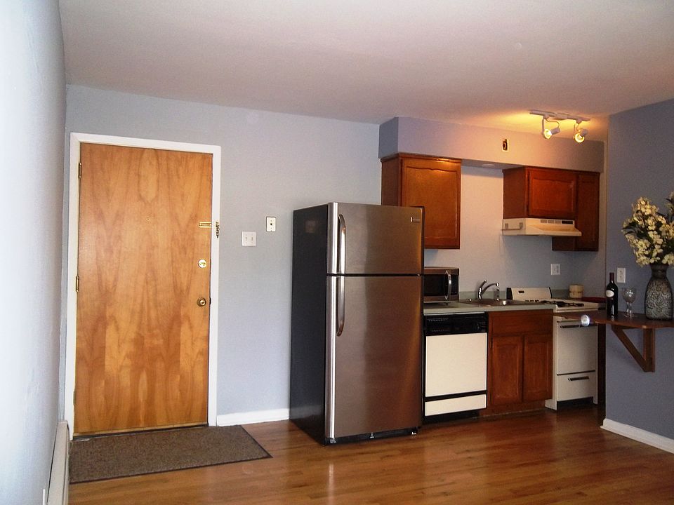 1st image of 675-681 Joralemon St #C8