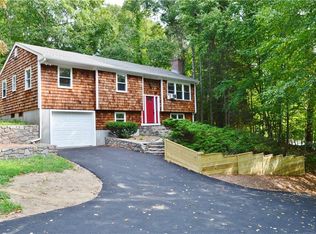 543 Main St, Hopkinton, RI 02833