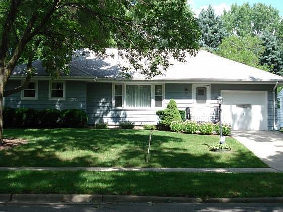 1st image of 2616 Oak Grove Ln