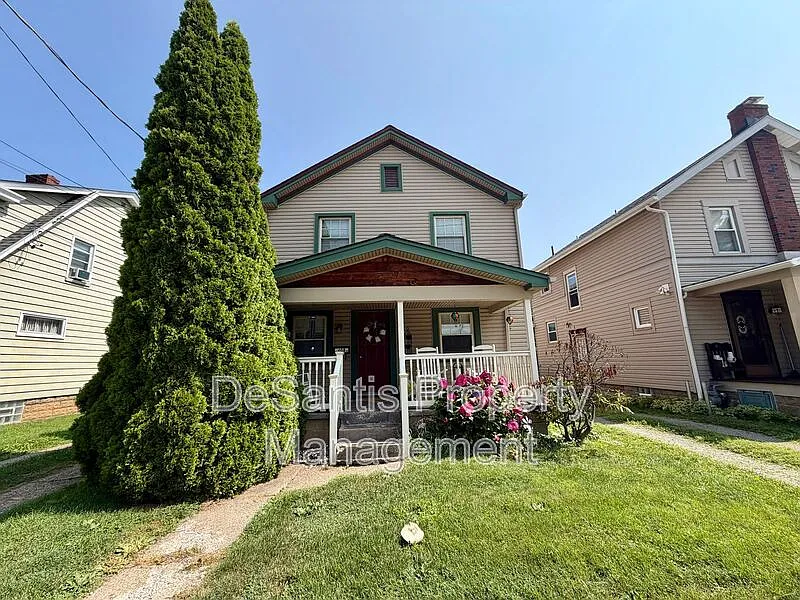 7408 Yale Ave #B