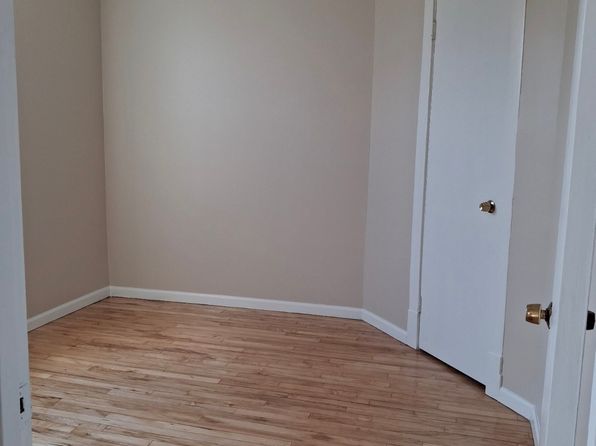 4404 N Melvina Ave APT 2F
