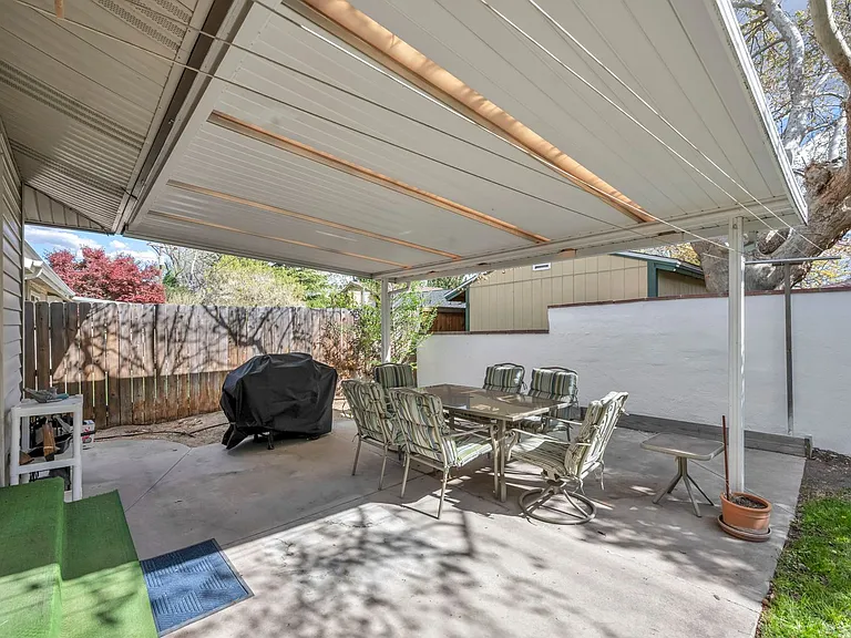 1490 Foster Dr — Photo 44
