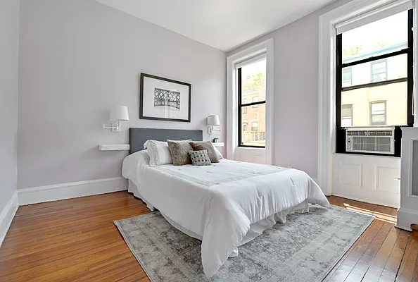 Sold by Compass | media 20
