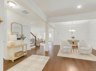 20 Dennis Ln, Pleasantville, NY 10570