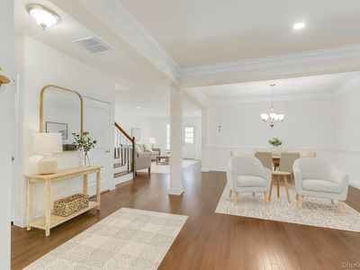 20 Dennis Lane, Pleasantville, NY, 10570