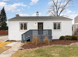 8738 Parrish Ave, Highland, IN 46322