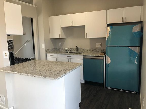 3rd image of 8411 Sheridan Ave N