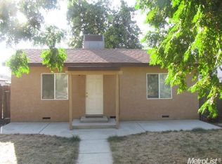 2625 4th St, Hughson, CA 95326