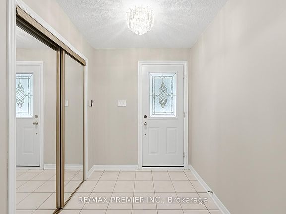 5th image of 122 Spring Town Rd