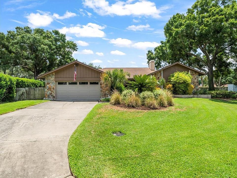 1st image of 13903 LAKE BLUFF COURT