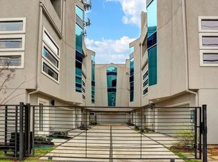 604 Jackson Hill St UNIT E, Houston, TX 77007