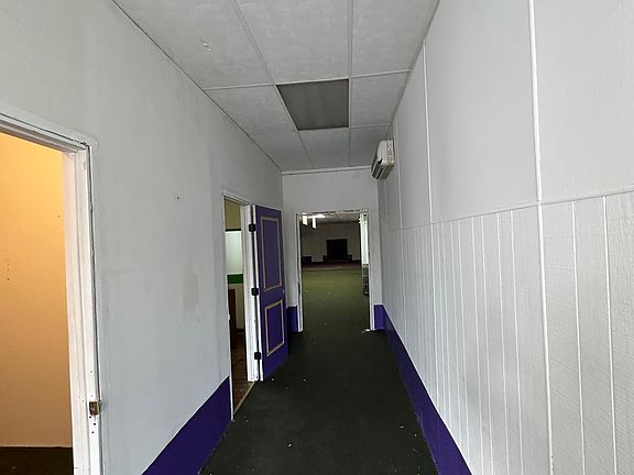 4th image of 113 W Main St #1F