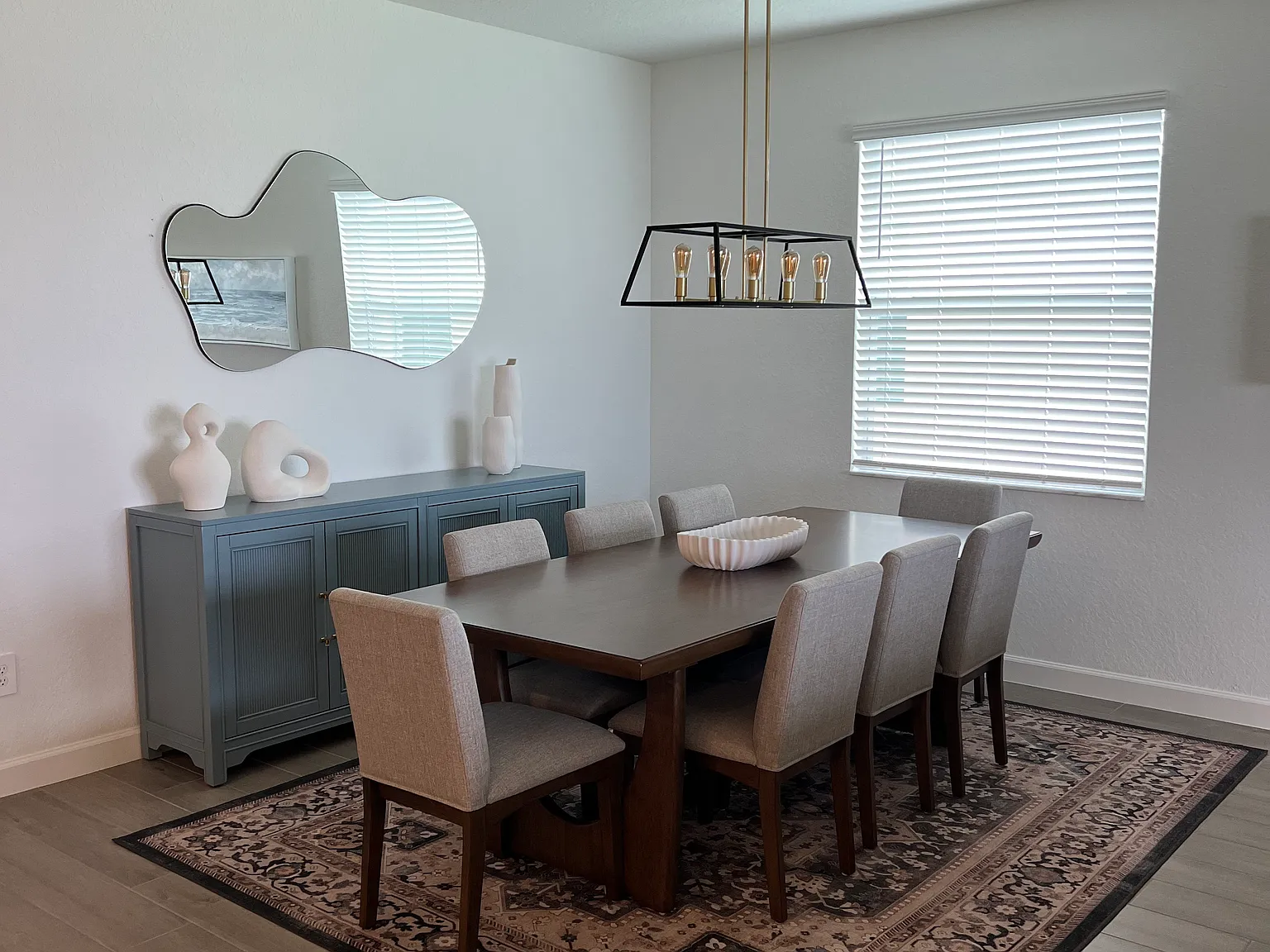 3 bed, 1824 sqft, $4,500 — Photo 4