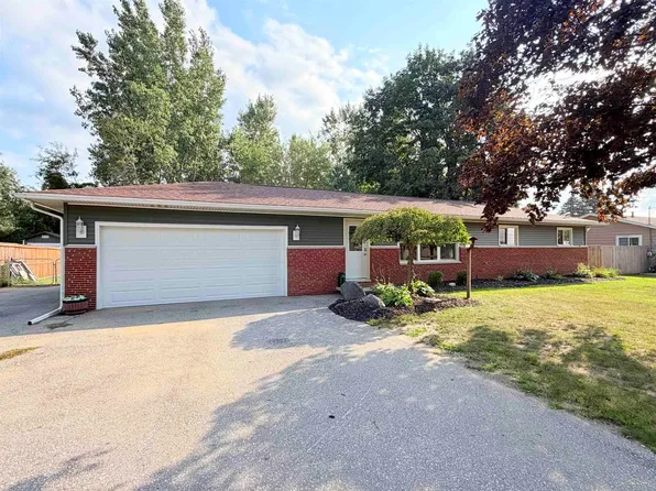 9949 Kessler Dr, Saginaw, MI 48609