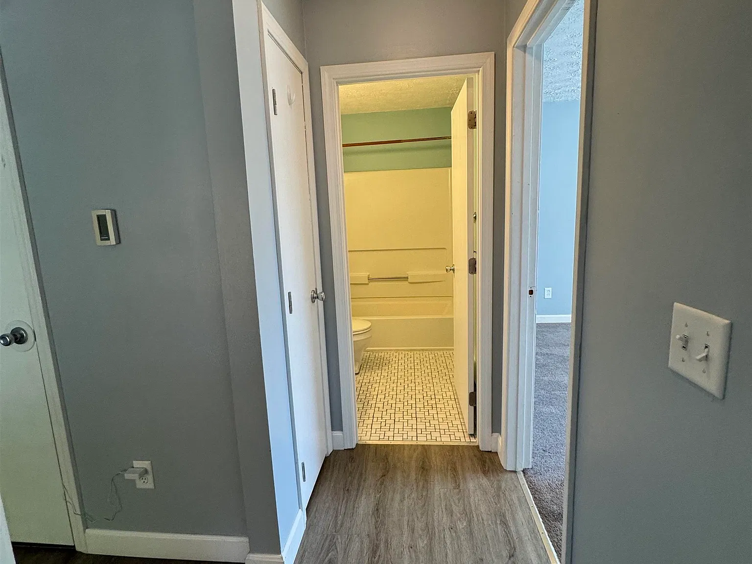 2 bed, 1.0 bath, 627 sqft, $1,650 — Photo 4