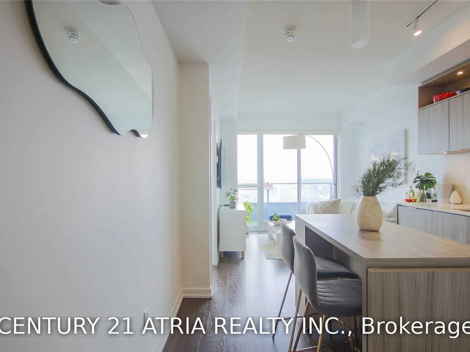 2 bed, $2,500 — Photo 3