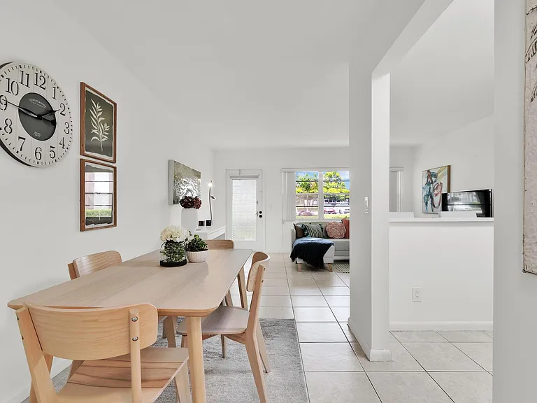 175 Fanshaw E — Photo 13