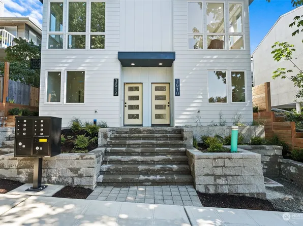 3612 Linden Avenue N, Seattle, WA 98103