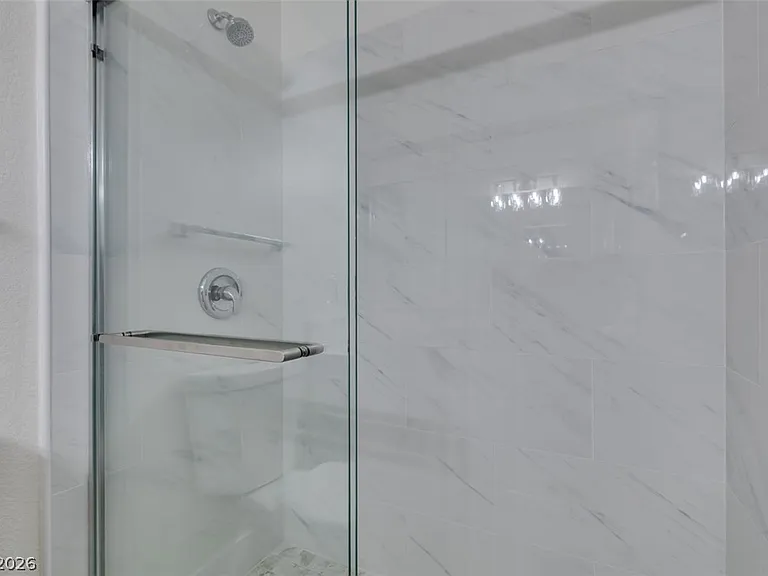 1800 Edmond St #124 — Photo 51