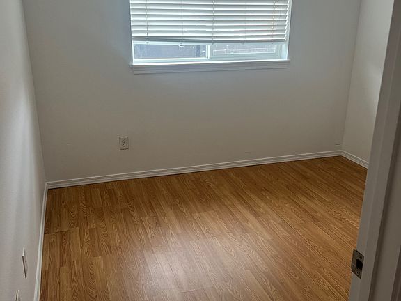 4th image of 113 Skeels Ave APT 4