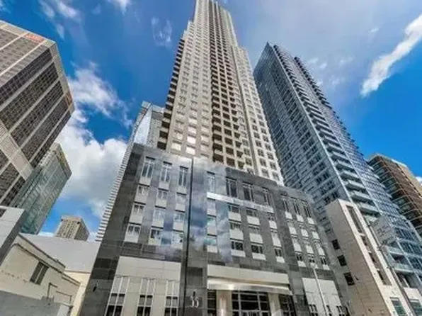 35 Balmuto St, Toronto, ON