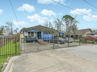 1815 Eubanks St, Houston, TX 77093