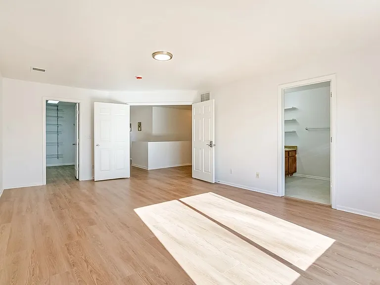 5178 N Netherland St — Photo 26