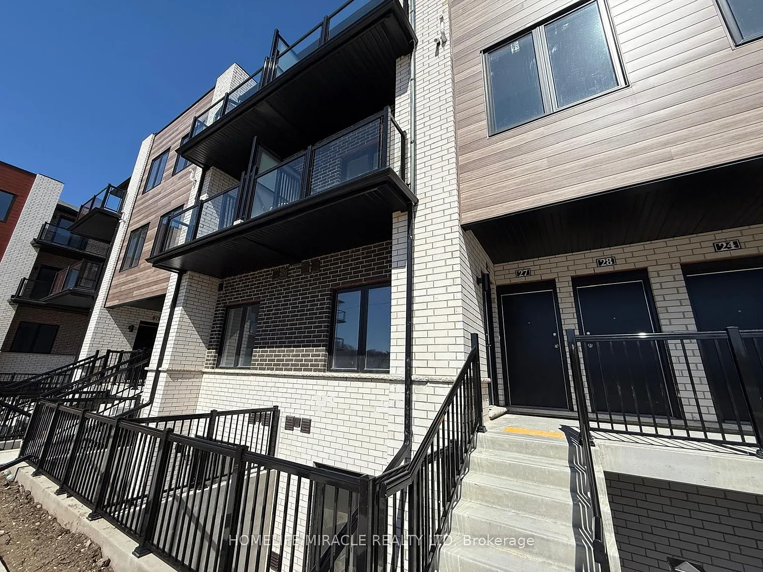 2 bed, $2,050 — Photo 2