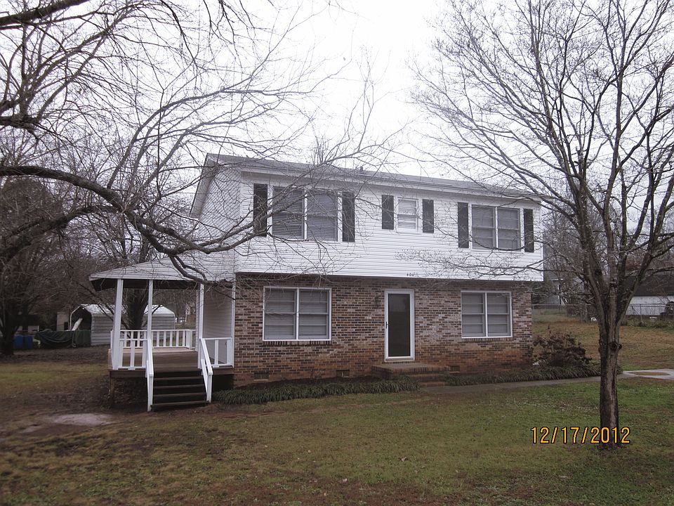 1st image of 404 Alder Dr