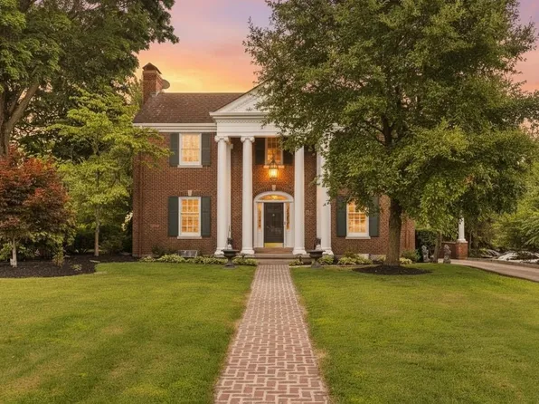 617 Chestnut St, Berea, KY 40403