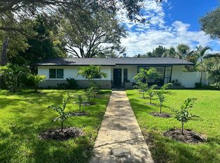 200 22nd Ave SE, Saint Petersburg, FL 33705