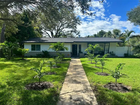 200 22nd Ave SE, Saint Petersburg, FL 33705