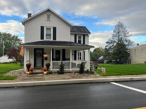 218 Maple St, Mifflinburg, PA 17844