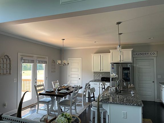 4th image of 6102 Wild Cherry Ln