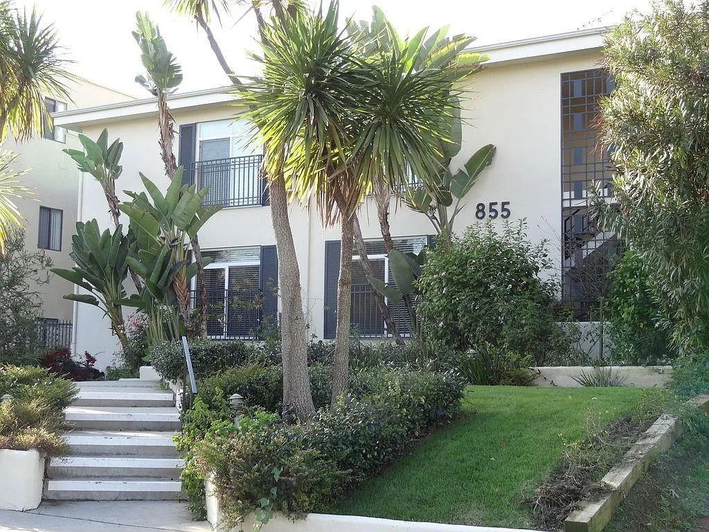 1 bed, 800 sqft, $2,195 — Photo 1