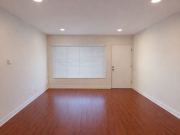 2nd image of 7731 Romaine St #7