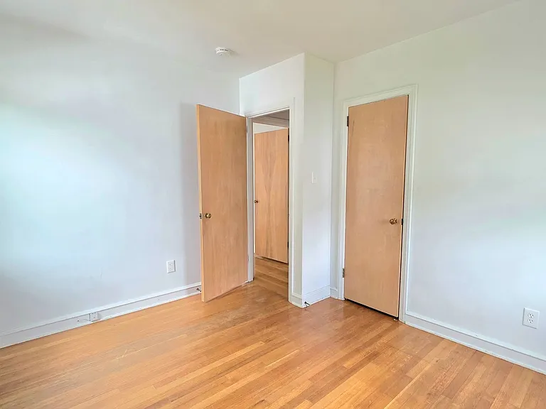 5 Imperial Dr — Photo 10