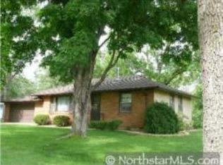 8401 Palm St NW, Coon Rapids, MN 55433