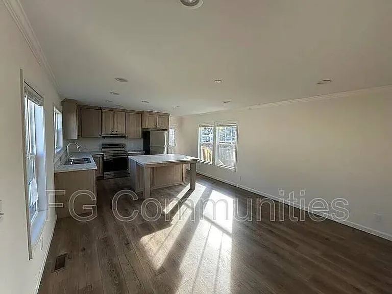 206 Wedowee Ln — Photo 3