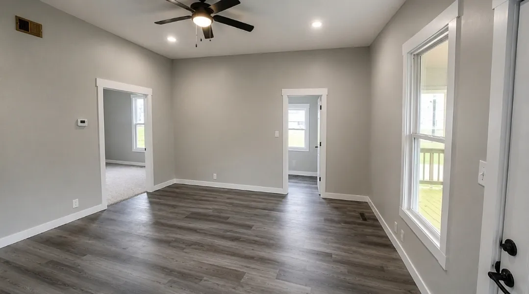 3 bed, 1277 sqft, $1,650 — Photo 2