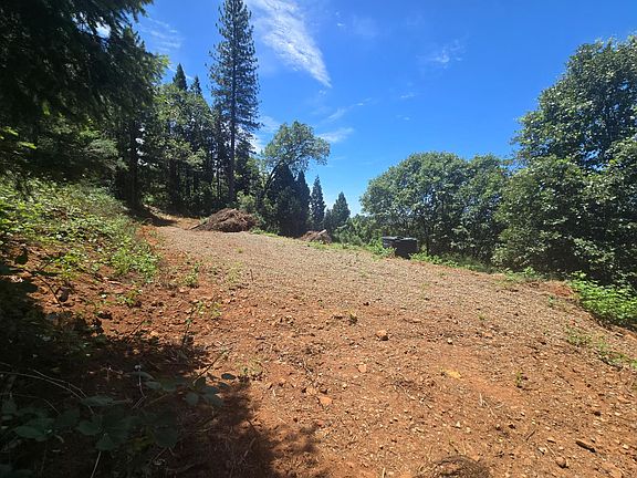 2nd image of Maple Springs Trl