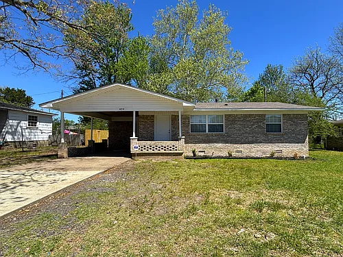 404 Scott St Photo 1